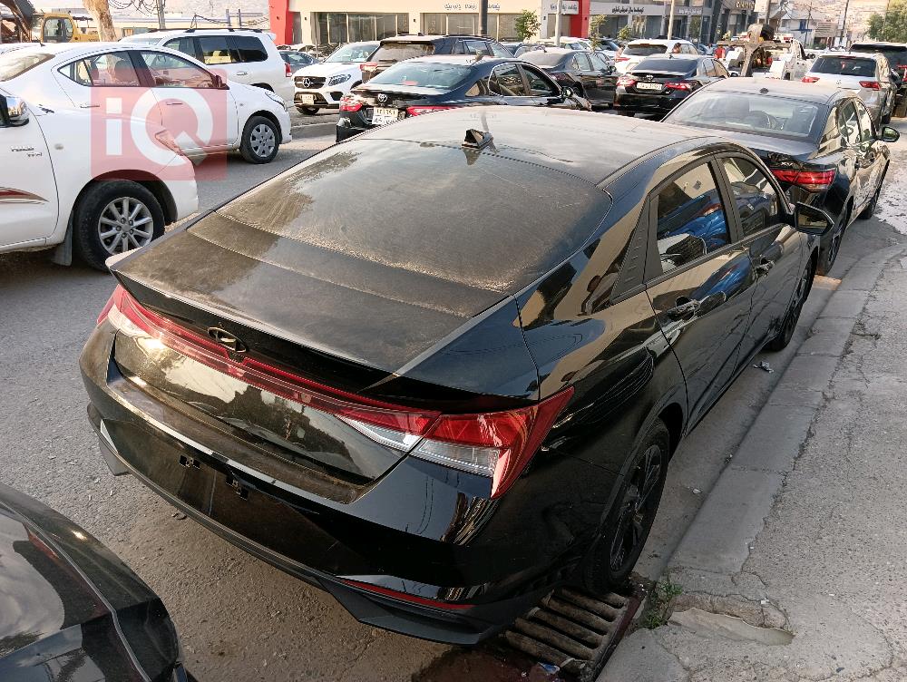 هیوندای ئەلەنترا
